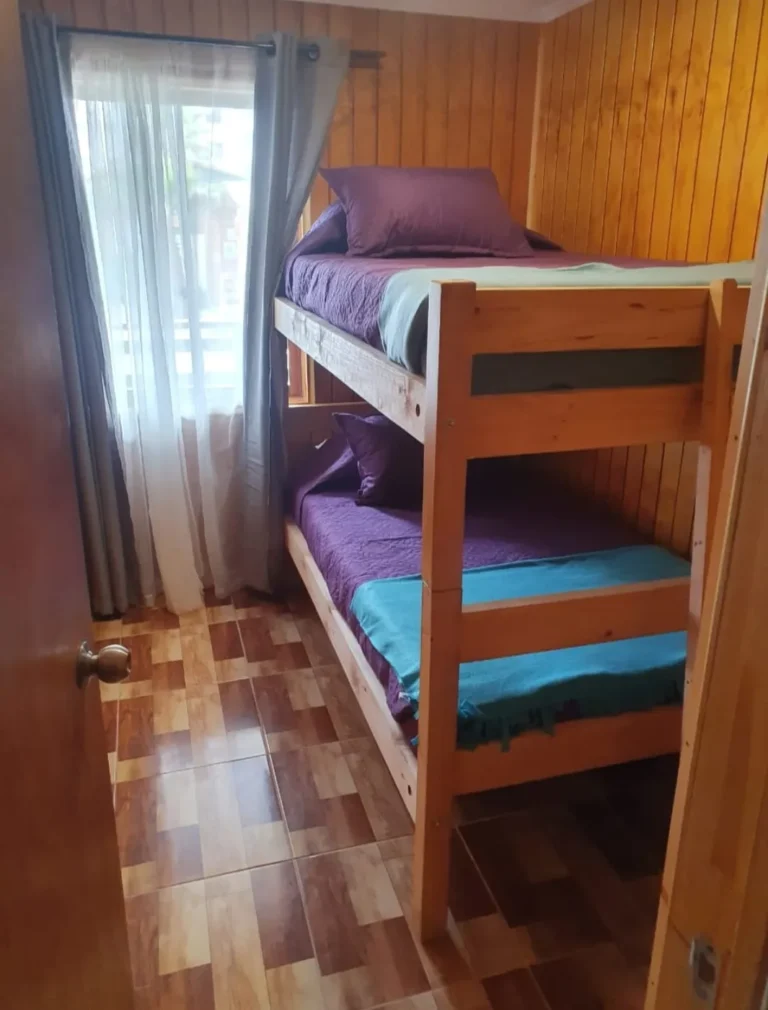 Dormitorio con camarote, cabaña 3 para 4 personas – Spaciomar, cabañas en El Tabo
